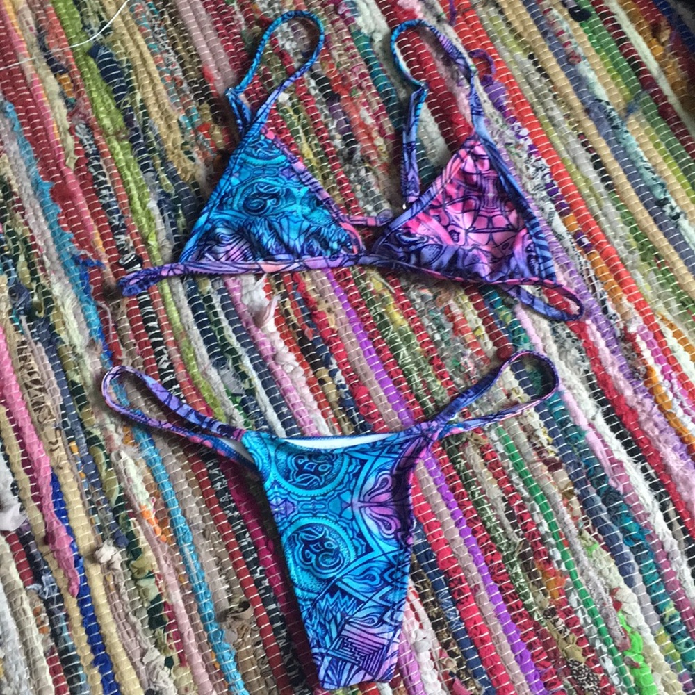 NADA minimal bikini